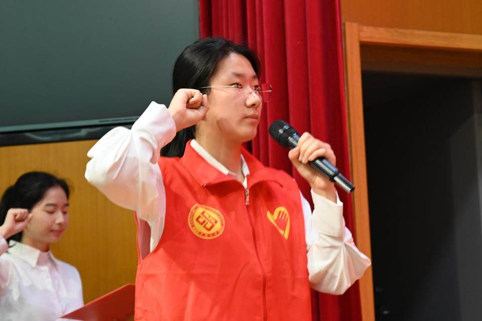 7f56cb1b5edc3e86a6adc9dca7dbc6d